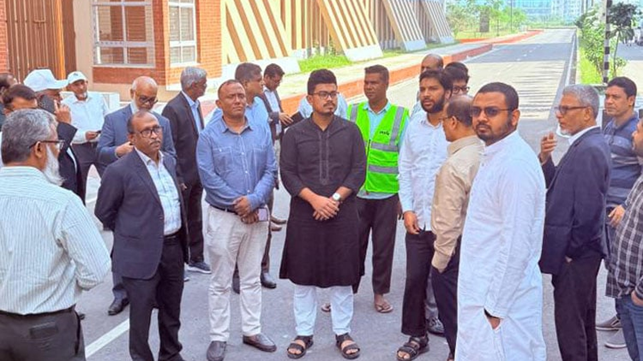 ঢাবির বিকল্প আবাসন খুঁজতে প্রতিনিধিদলের দিয়াবাড়ি পরিদর্শন